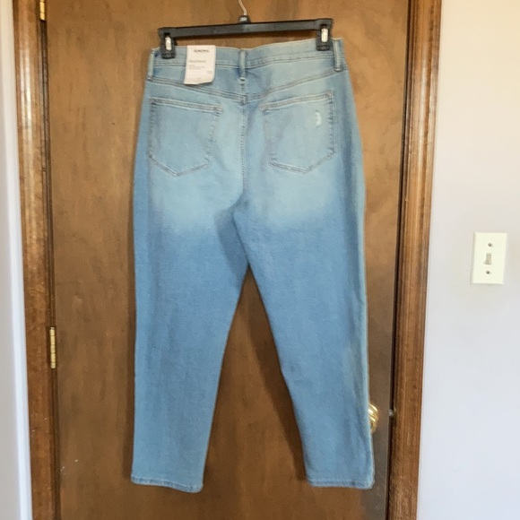 Sonoma Boyfriend jean high rise straight leg distressed size 10 - Picture 8 of 16